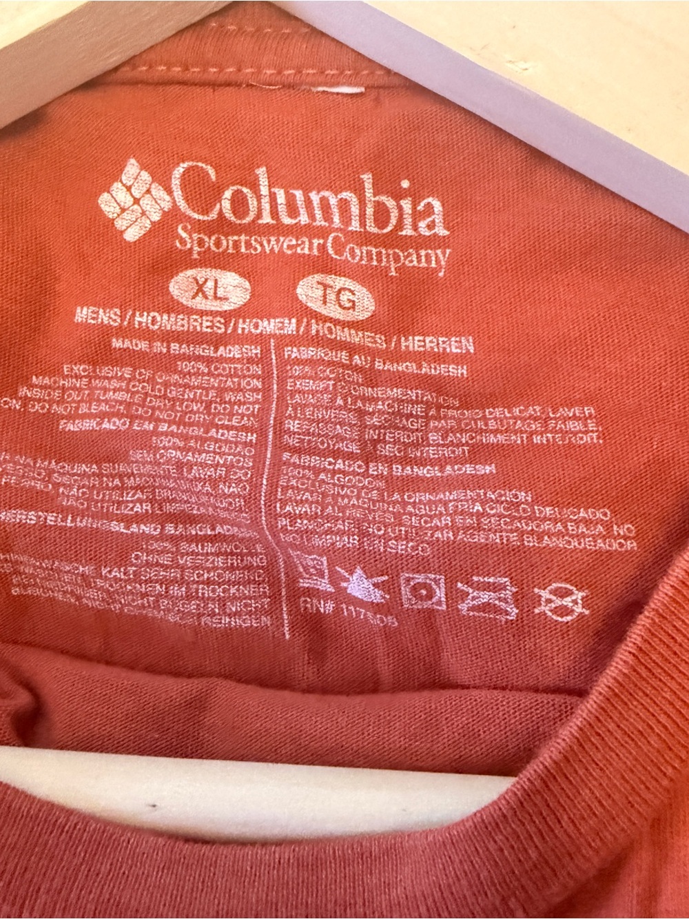 Columbia Men's Short Sleeve Tee in Rust size XL - Picture 3 of 4